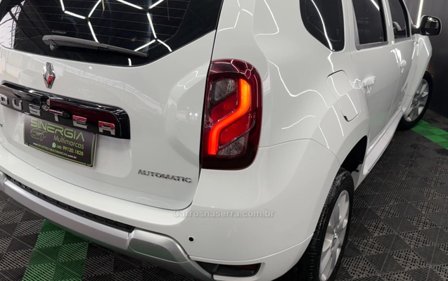 imagem-https://www.socarrao.com.br/sc-vehicle-images-prod/3416862/1787605021639-583d9844ef0cacc94109f241c29a7884_big.jpeg