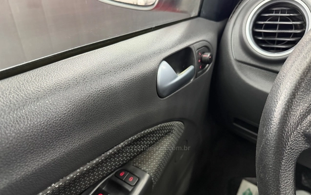 imagem-https://www.socarrao.com.br/sc-vehicle-images-prod/3416865/1787605024283-7231a272f3d6592f32a86ca86b7c57e9_big.jpeg