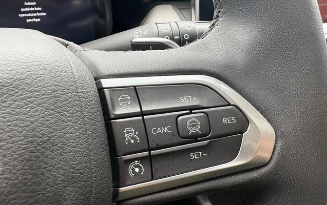 imagem-https://www.socarrao.com.br/sc-vehicle-images-prod/3416958/1787853454457-8092544_12_B_29eb355591.jpeg