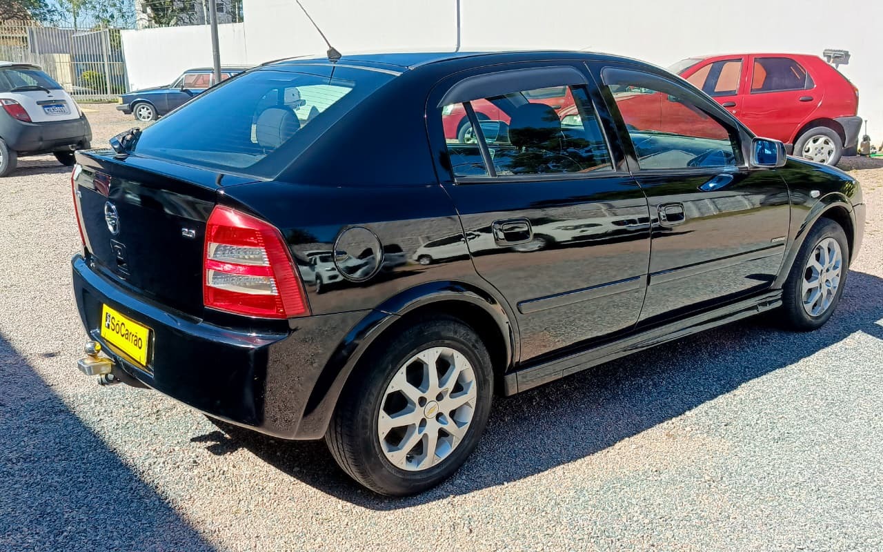 imagem-https://www.socarrao.com.br/sc-vehicle-images-prod/3417018/1787605240481-ZDAwNTk2ZGMtMGRlZS00OWE2LWE2MjctNWM2MGY0ZmJmZWJjLmpwZw.jpg