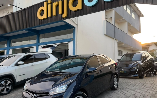imagem-https://www.socarrao.com.br/sc-vehicle-images-prod/3417084/1787605702990-114f2e64-87e8-4c8f-a9d4-09062b574d1e.jpeg