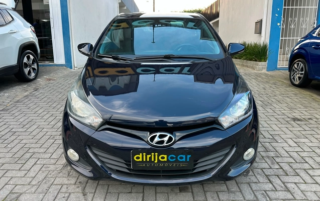 imagem-https://www.socarrao.com.br/sc-vehicle-images-prod/3417084/1787605702993-9fba9b8b-cb77-4a37-997e-0b62f2256d39.jpeg