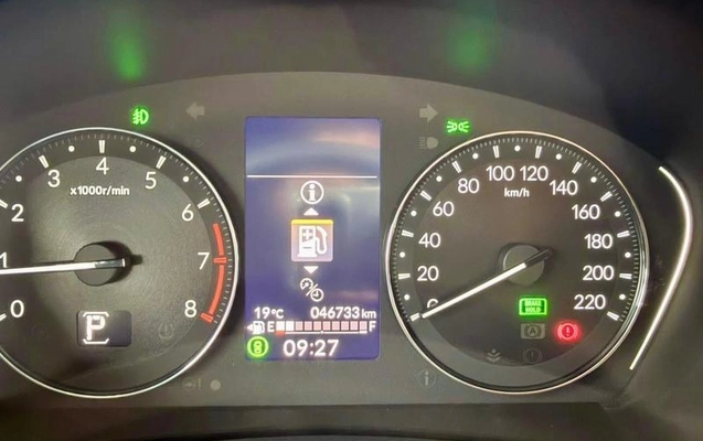 imagem-https://www.socarrao.com.br/sc-vehicle-images-prod/3417189/1789672940329-8412533_11_B_3c33a78f08.jpeg