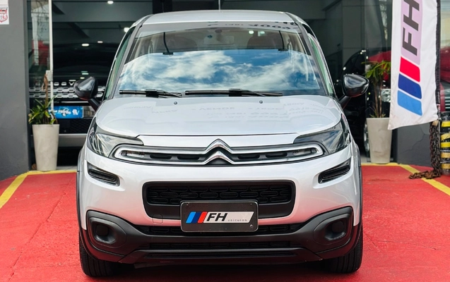 imagem-https://www.socarrao.com.br/sc-vehicle-images-prod/3417190/1787606421006-gb-a6d7515.jpeg