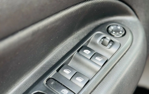 imagem-https://www.socarrao.com.br/sc-vehicle-images-prod/3417190/1787606421023-gb-5457284.jpeg