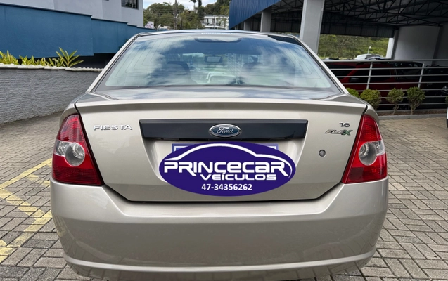 imagem-https://www.socarrao.com.br/sc-vehicle-images-prod/3417192/1788987580497-a44025fe65d04faaba17642edf023c57_1788987392313.jpg