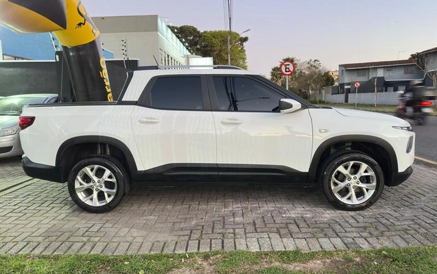 imagem-https://www.socarrao.com.br/sc-vehicle-images-prod/3417229/1787874083037-8405752_5_B_8bfd17d024.jpeg