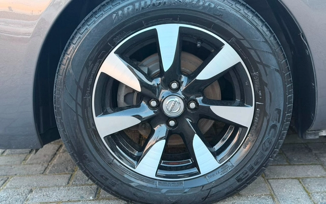 imagem-https://www.socarrao.com.br/sc-vehicle-images-prod/3417242/1787607202859-V2hhdHNBcHAgSW1hZ2UgMjAyNi0wOC0yNCBhdCAxNy41OS4zMCAoMikuanBlZw.jpeg