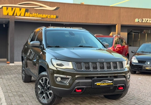 Jeep Compass 2019 Verde — foto 1 de 3