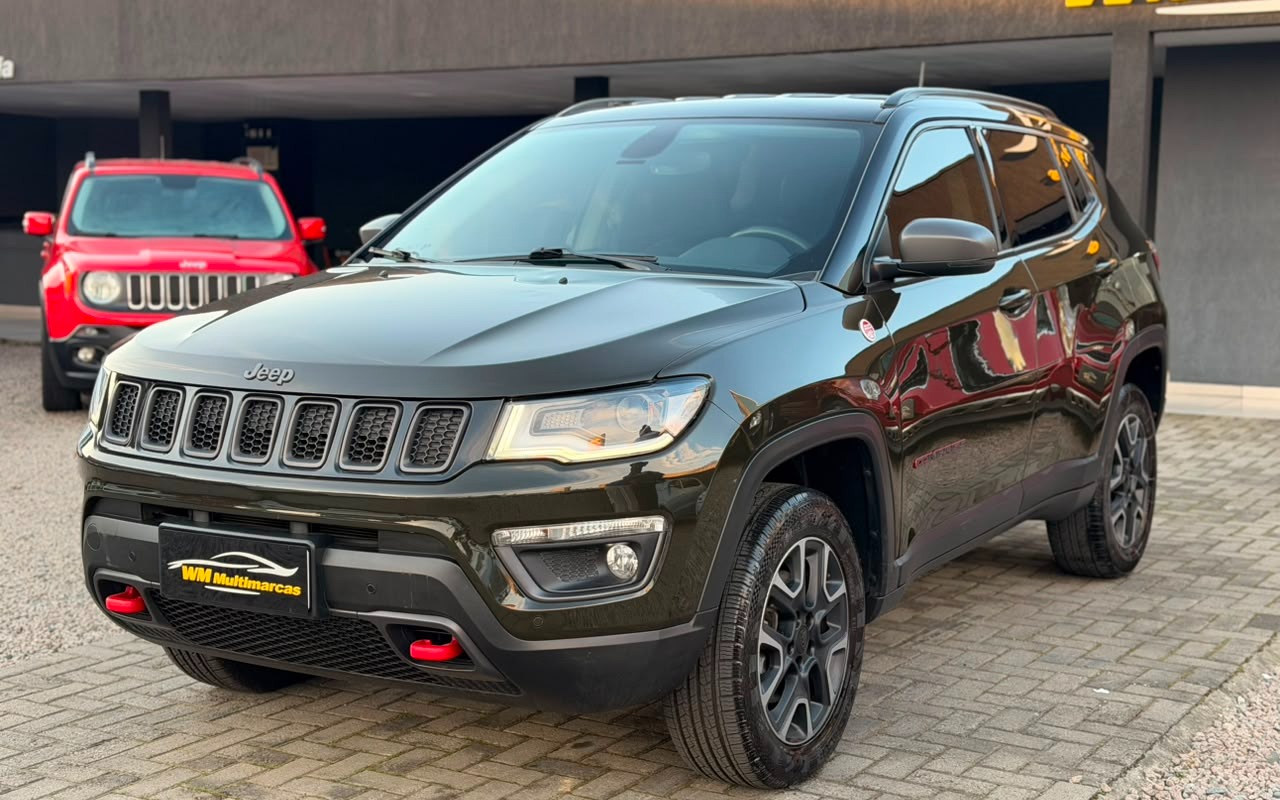 Jeep Compass Trailhawk 2.0 4X4 Dies. 16V Aut. - foto 3