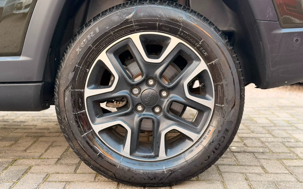 imagem-https://www.socarrao.com.br/sc-vehicle-images-prod/3417259/1787607293758-V2hhdHNBcHAgSW1hZ2UgMjAyNi0wOC0yNCBhdCAxNy40OC4zMi5qcGVn.jpeg