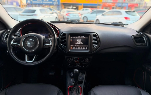 imagem-https://www.socarrao.com.br/sc-vehicle-images-prod/3417259/1787607293988-V2hhdHNBcHAgSW1hZ2UgMjAyNi0wOC0yNCBhdCAxNy40OC4zMyAoMSkuanBlZw.jpeg
