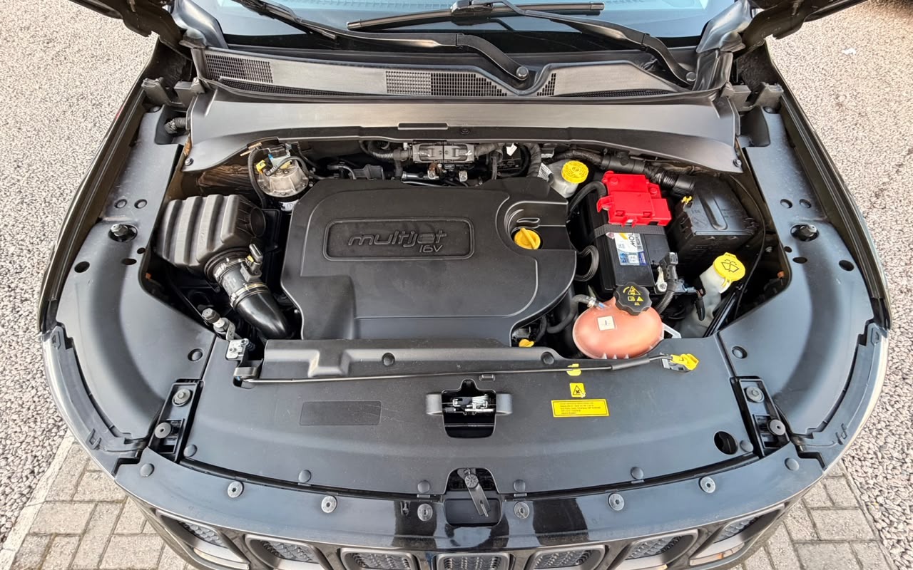 imagem-https://www.socarrao.com.br/sc-vehicle-images-prod/3417259/1787607294488-V2hhdHNBcHAgSW1hZ2UgMjAyNi0wOC0yNCBhdCAxNy40OC4zMyAoMikuanBlZw.jpeg