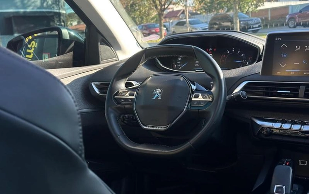 imagem-https://www.socarrao.com.br/sc-vehicle-images-prod/3417275/1787607304014-8404105_20_B_d6c935dcb8.jpeg