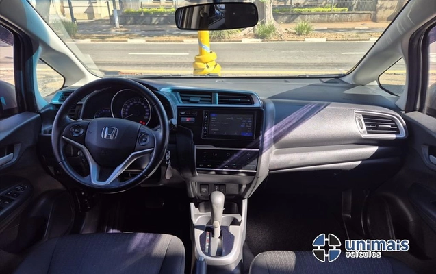 imagem-https://www.socarrao.com.br/sc-vehicle-images-prod/3417335/1787607383335-6448a1ea-3b7b-44ad-9bfa-0ea834cae73c20260824174608.jpeg