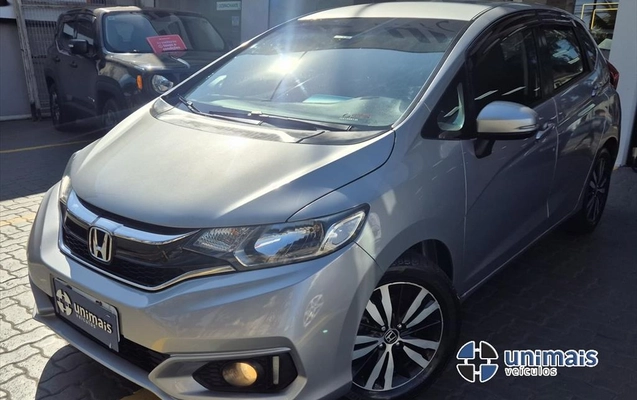 imagem-https://www.socarrao.com.br/sc-vehicle-images-prod/3417335/1787607383336-243e9ebb-c810-48b9-b4ca-6daa44a4e35320260824174603.jpeg