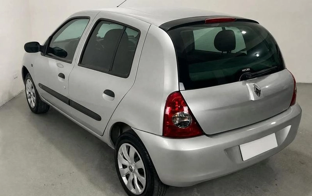 imagem-https://www.socarrao.com.br/sc-vehicle-images-prod/3417362/1788182098713-8412587_6_B_6aad0bdc29.jpeg