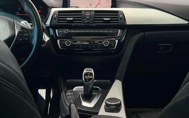 imagem-https://www.socarrao.com.br/sc-vehicle-images-prod/3417371/1789657480183-8407198_15_B_53a6754ae4.jpeg