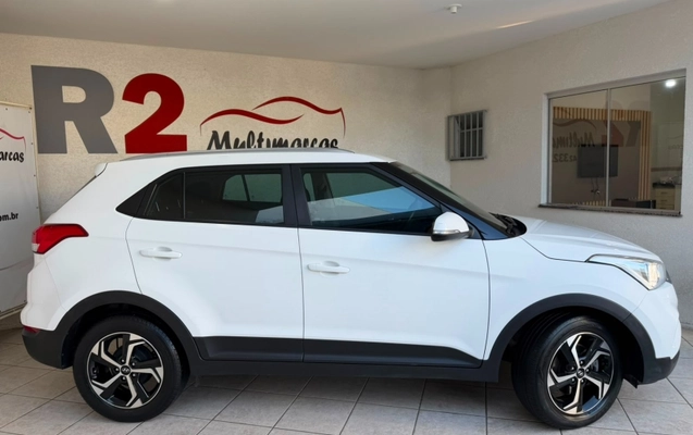 imagem-https://www.socarrao.com.br/sc-vehicle-images-prod/3417374/1787607765228-hKXzipn866q7Z86HvBIgEwfx0T1KknQi.jpg