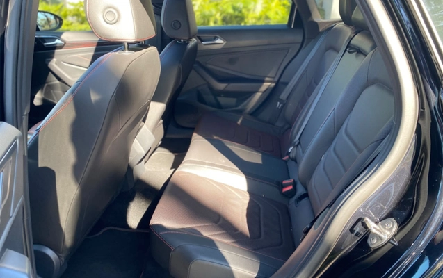 imagem-https://www.socarrao.com.br/sc-vehicle-images-prod/3417984/1787610047381-integration-api-Qzy5UXXLbWNWS3x8OYBGS7aFqqDKJtMC.jpg