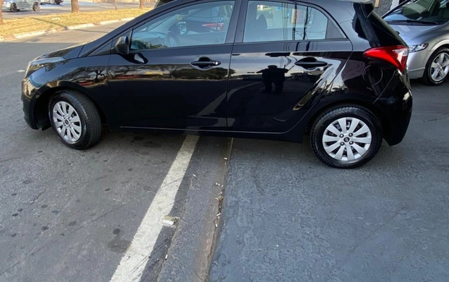 imagem-https://www.socarrao.com.br/sc-vehicle-images-prod/3418535/1787612079375-V2hhdHNBcHAgSW1hZ2UgMjAyNi0wOC0yNCBhdCAxNS41Mi4wMDQzNC5qcGVn.jpeg