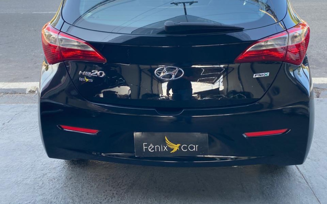 imagem-https://www.socarrao.com.br/sc-vehicle-images-prod/3418535/1787612079750-V2hhdHNBcHAgSW1hZ2UgMjAyNi0wOC0yNCBhdCAxNS41Mi4wMDg4LmpwZWc.jpeg