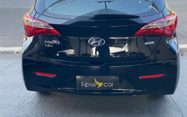 imagem-https://www.socarrao.com.br/sc-vehicle-images-prod/3418535/1787612079750-V2hhdHNBcHAgSW1hZ2UgMjAyNi0wOC0yNCBhdCAxNS41Mi4wMDg4LmpwZWc.jpeg