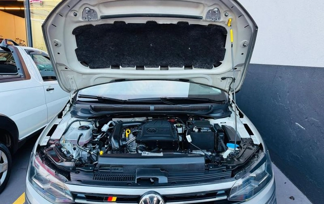 imagem-https://www.socarrao.com.br/sc-vehicle-images-prod/3418764/1787612827550-8387626_18_B_6c5aa09bbb.jpeg