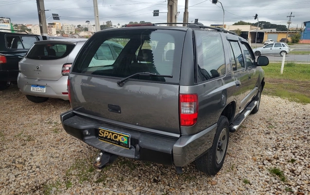 imagem-https://www.socarrao.com.br/sc-vehicle-images-prod/3419424/1787759601455-SU1HXzIwMjYwODI1XzE3MTYyOTkwOF9IRFIuanBn.jpg