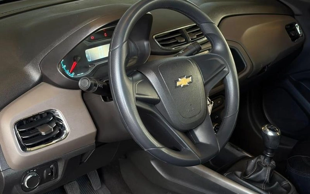 imagem-https://www.socarrao.com.br/sc-vehicle-images-prod/3420528/1790078832517-8387590_8_B_b43038cbab.jpeg