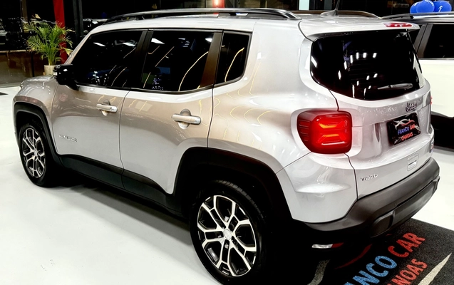 imagem-https://www.socarrao.com.br/sc-vehicle-images-prod/3422161/1787624575230-1_112028.jpg
