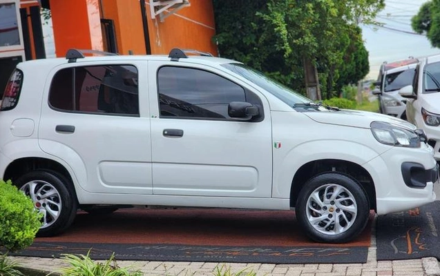imagem-https://www.socarrao.com.br/sc-vehicle-images-prod/34259/1788634234316-7680289_2_B_34cdeb7836.jpeg