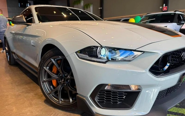 imagem-https://www.socarrao.com.br/sc-vehicle-images-prod/3430484/1787659492538-8239780_0_B_3965da2610.jpeg