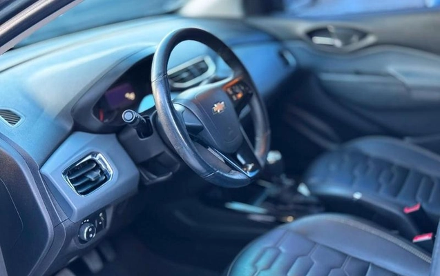 imagem-https://www.socarrao.com.br/sc-vehicle-images-prod/3430714/1787660882230-8407771_7_B_32978463db.jpeg