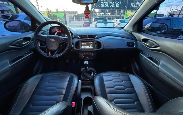 imagem-https://www.socarrao.com.br/sc-vehicle-images-prod/3430714/1787660882238-8407771_9_B_a7c239e9ae.jpeg