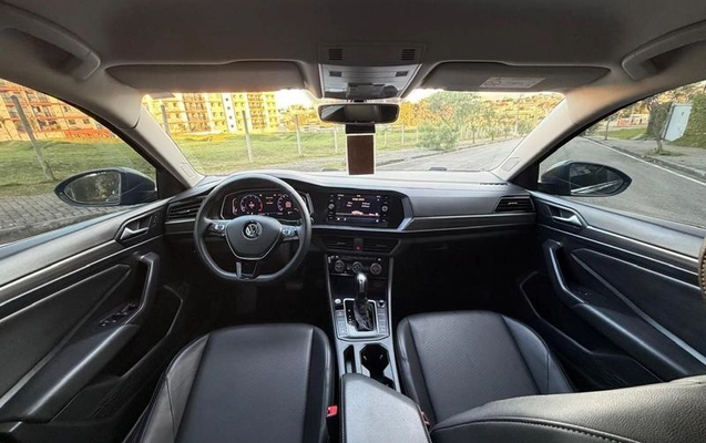 imagem-https://www.socarrao.com.br/sc-vehicle-images-prod/3430764/1787661539213-8410893_11_B_98305d762f.jpeg