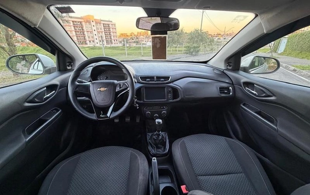 imagem-https://www.socarrao.com.br/sc-vehicle-images-prod/3430826/1788470476743-8407981_17_B_bf72db957a.jpeg