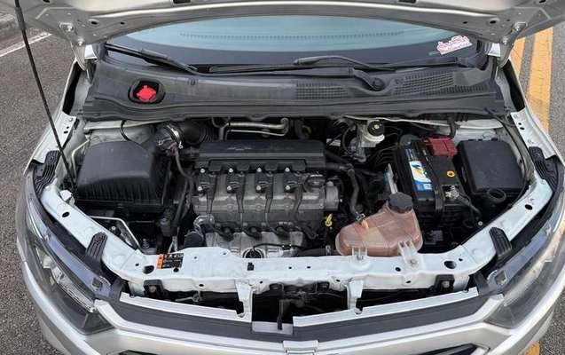 imagem-https://www.socarrao.com.br/sc-vehicle-images-prod/3430826/1788470476747-8407981_17_B_51dfcb4c26.jpeg
