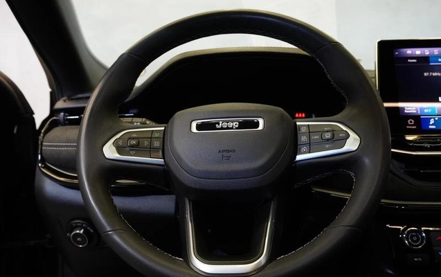 imagem-https://www.socarrao.com.br/sc-vehicle-images-prod/3430879/1789162012547-8413057_1_B_d6e8181f7e.jpeg