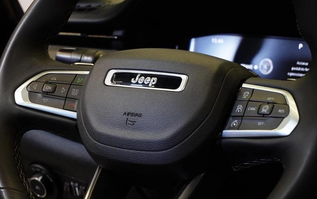imagem-https://www.socarrao.com.br/sc-vehicle-images-prod/3430879/1789162012549-8413057_2_B_24e260d4c8.jpeg