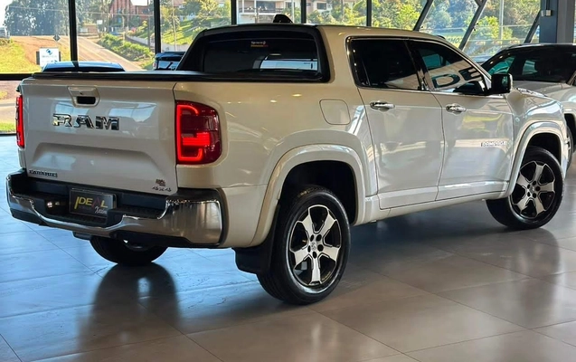 imagem-https://www.socarrao.com.br/sc-vehicle-images-prod/3430891/1787660797595-57c06b94c32f423cb874b2e29a220555_1787660769185.jpg