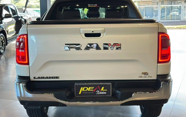 imagem-https://www.socarrao.com.br/sc-vehicle-images-prod/3430891/1787660797596-ee092bc978ef42e2bfed68ebf22da28b_1787660770185.jpg