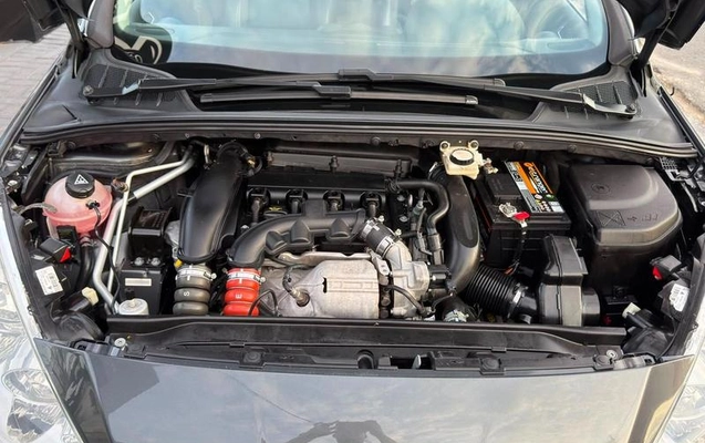 imagem-https://www.socarrao.com.br/sc-vehicle-images-prod/3430901/1787660841447-8188403_7_B_e24d31b529.jpeg