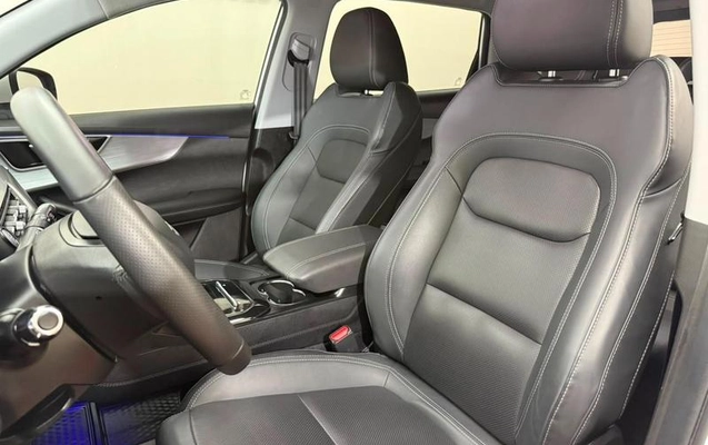 imagem-https://www.socarrao.com.br/sc-vehicle-images-prod/3430909/1787660906532-8410166_15_B_f050bcae18.jpeg