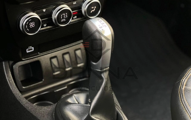 imagem-https://www.socarrao.com.br/sc-vehicle-images-prod/3430987/1787661136425-37e265ddeed348778ca104123d8b3709_1787661057995.jpg