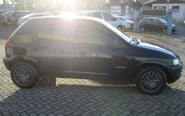 imagem-https://www.socarrao.com.br/sc-vehicle-images-prod/3431008/1787684567942-SU1HXzIwMzAuSlBH.JPG
