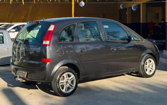imagem-https://www.socarrao.com.br/sc-vehicle-images-prod/3431118/1787661498849-8250262_1_B_8077dee7ca.jpeg
