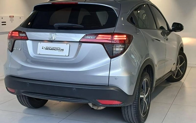 imagem-https://www.socarrao.com.br/sc-vehicle-images-prod/3431277/1788548280599-8413168_3_B_2ae836f563.jpeg