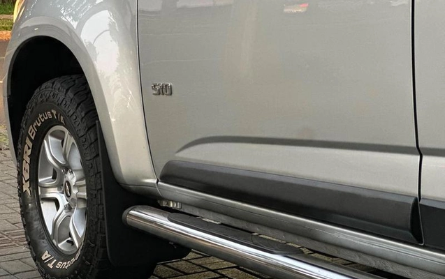 imagem-https://www.socarrao.com.br/sc-vehicle-images-prod/3431328/1789470062968-8391713_13_B_d20c7347c4.jpeg