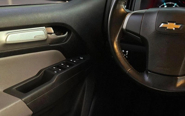 imagem-https://www.socarrao.com.br/sc-vehicle-images-prod/3431328/1789470062973-8391713_15_B_089043ce25.jpeg